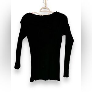 Jennifer Lopez Off The Shoulder Sweater